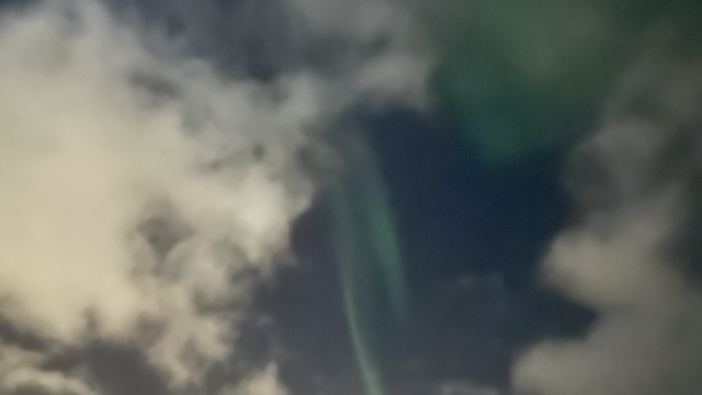 unser erstes Northernlight 😁. Aber nur durch die Kamera sichtbar Fjordcruise